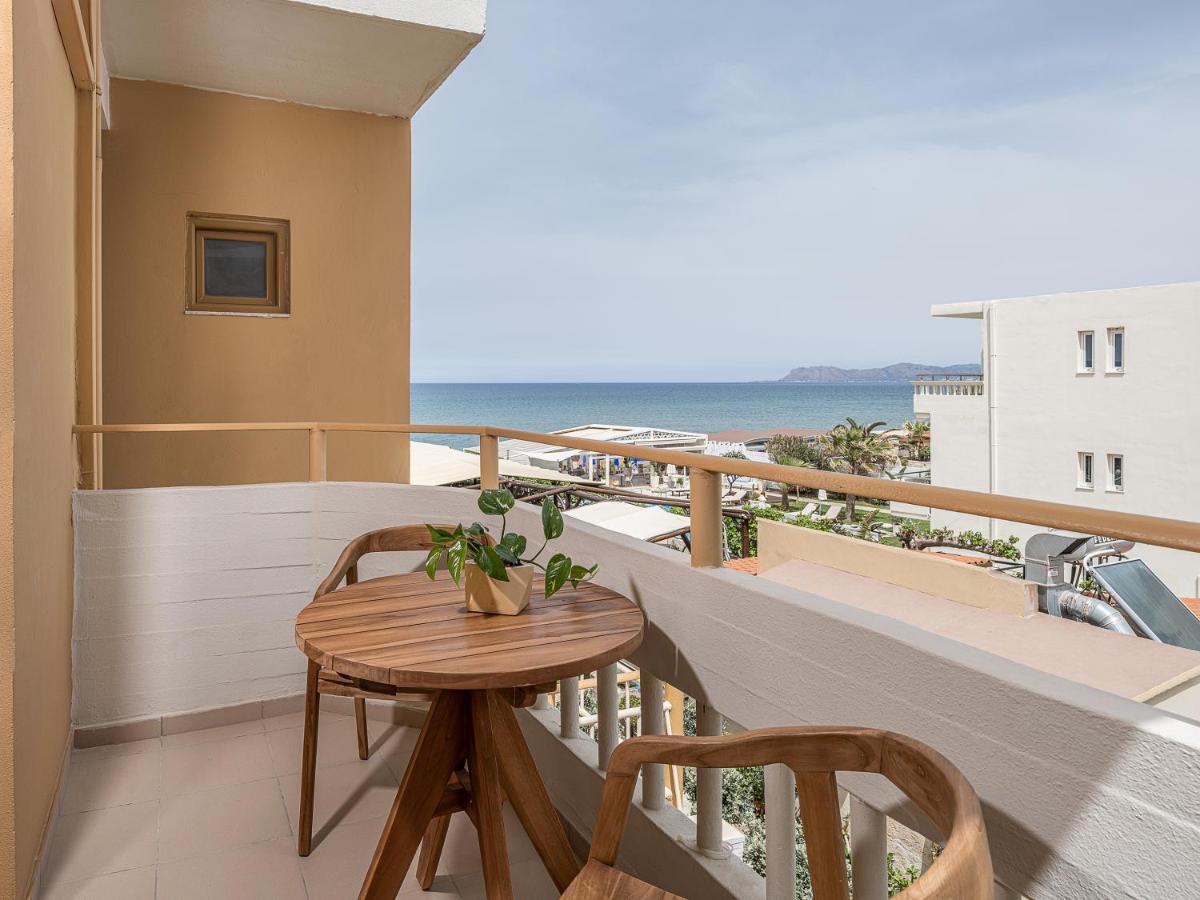 Stalós Esperides Beach Hotel Apartments מראה חיצוני תמונה