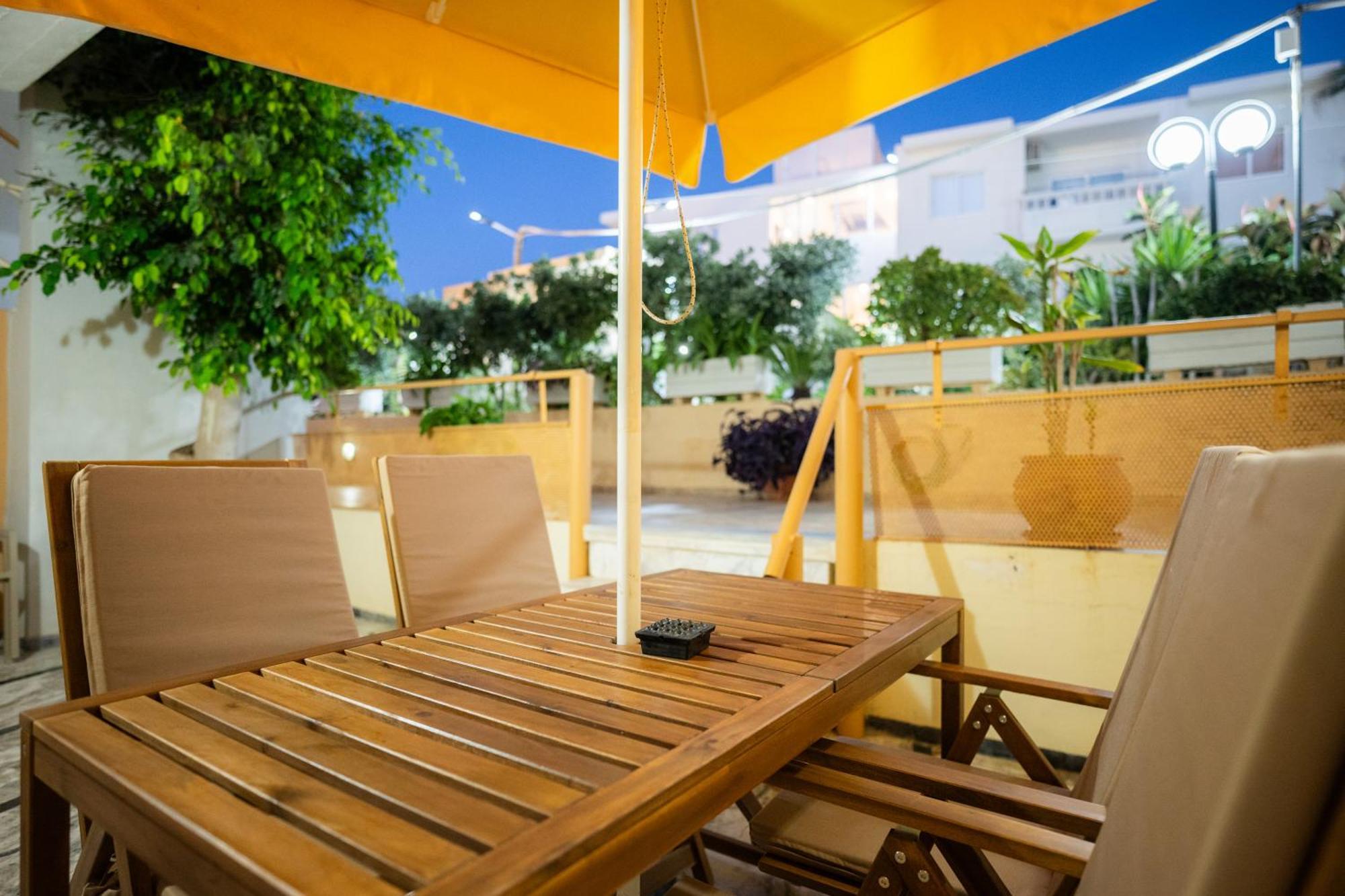 Stalós Esperides Beach Hotel Apartments מראה חיצוני תמונה