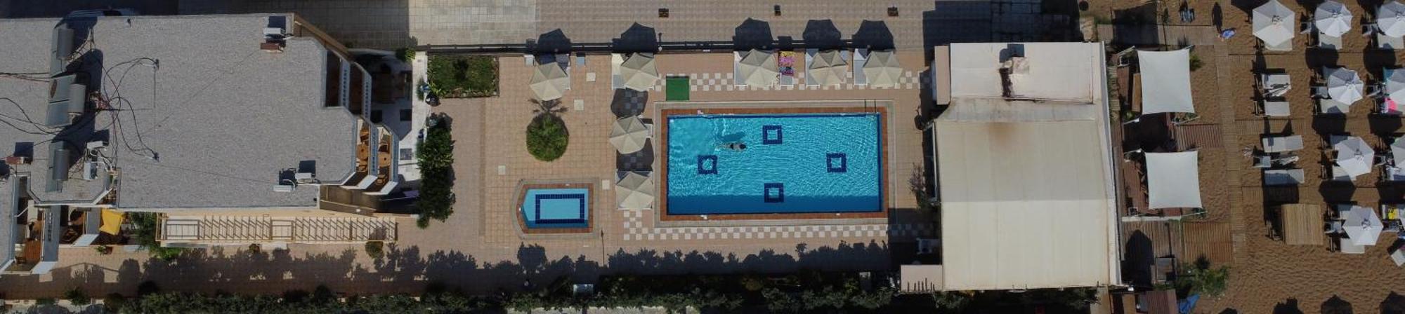 Stalós Esperides Beach Hotel Apartments מראה חיצוני תמונה